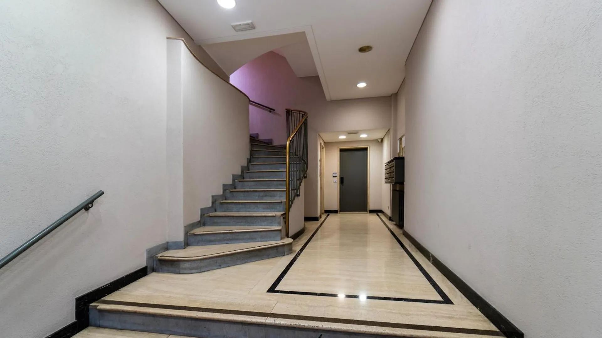 Urban Retreat Al Duomo By Wonderful Italy Apartamento Milão
